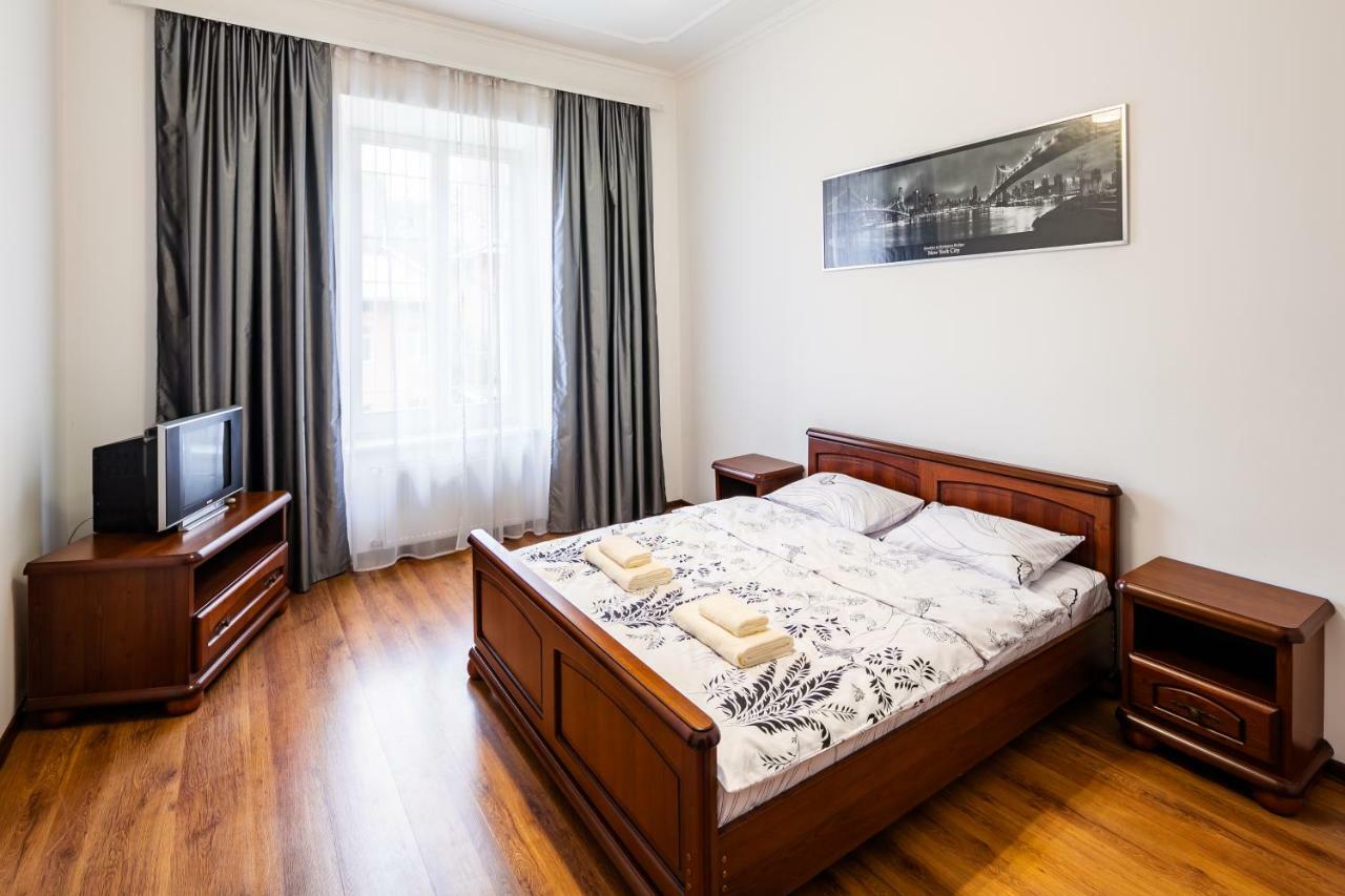 Bv Apartments Exquisite 利沃夫 外观 照片